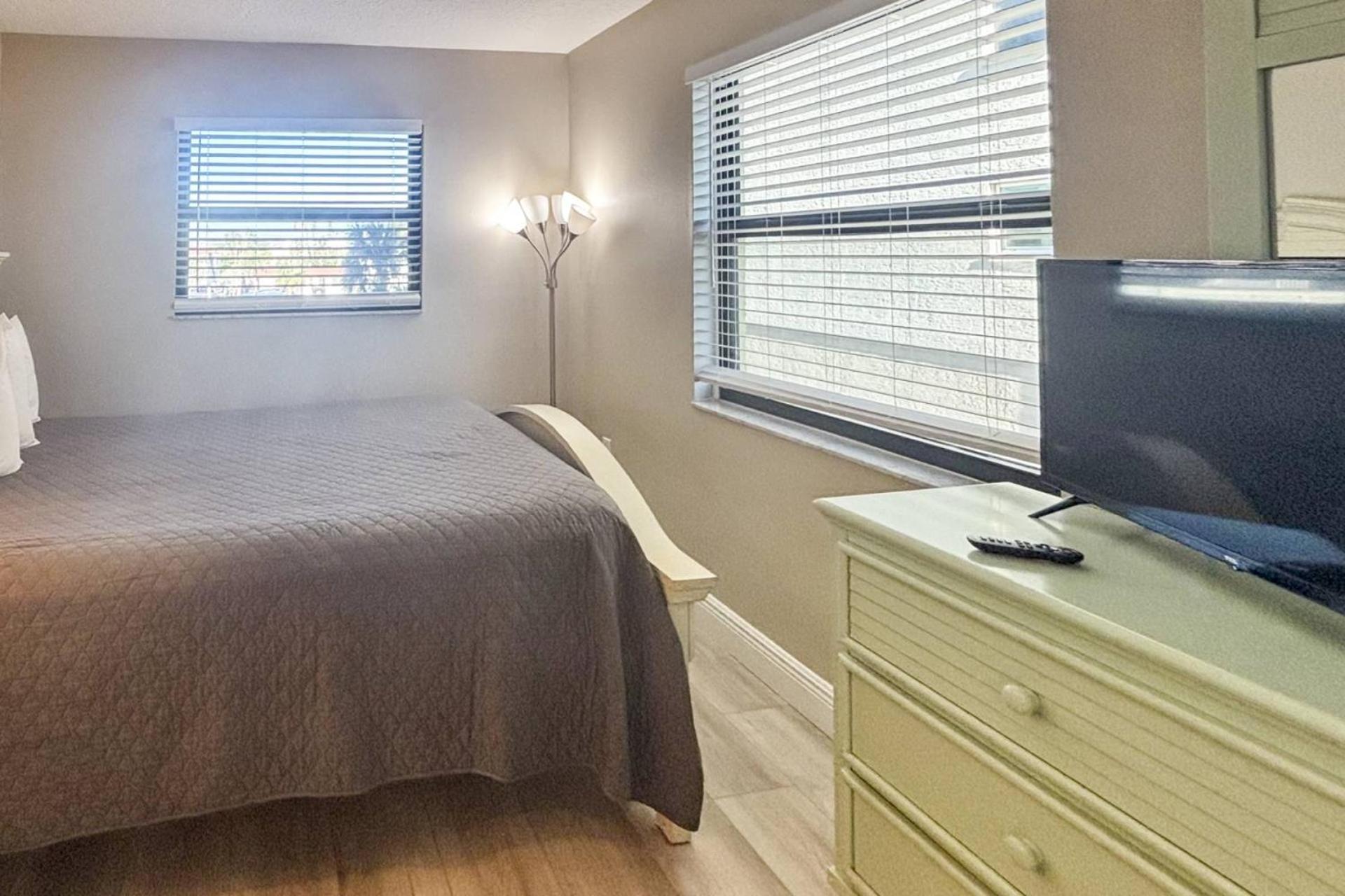 101 - Las Brisas St. Pete Beach Zewnętrze zdjęcie